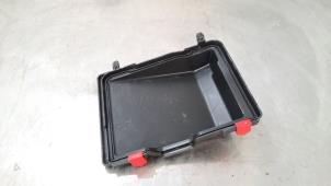 Used Cover, miscellaneous Peugeot Rifter (ER/EC/EZ) 1.5 BlueHDi 130 Price € 24,20 Inclusive VAT offered by Autohandel Didier