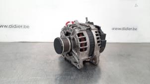 Dynamo from a Mercedes-Benz A (W176) 1.5 A-160 CDI, A-160d 16V 2017
