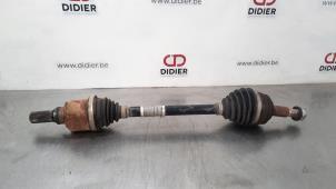 Used Front drive shaft, left Peugeot 3008 II (M4/MC/MJ/MR) 1.6 BlueHDi 115 Price € 127,05 Inclusive VAT offered by Autohandel Didier