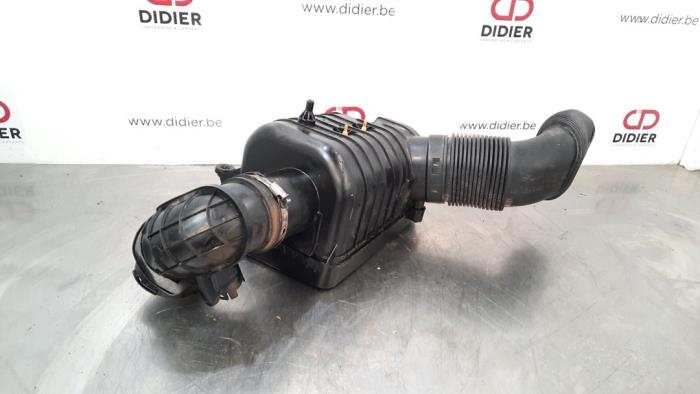 Begagnade Luftfilterhus Mini Clubman (R55) 1.6 One D Pris € 102,85 Inklusive moms erbjuds av Autohandel Didier