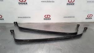 Used Fuel tank bracket Volkswagen Caddy IV 2.0 TDI 102 Price € 24,20 Inclusive VAT offered by Autohandel Didier