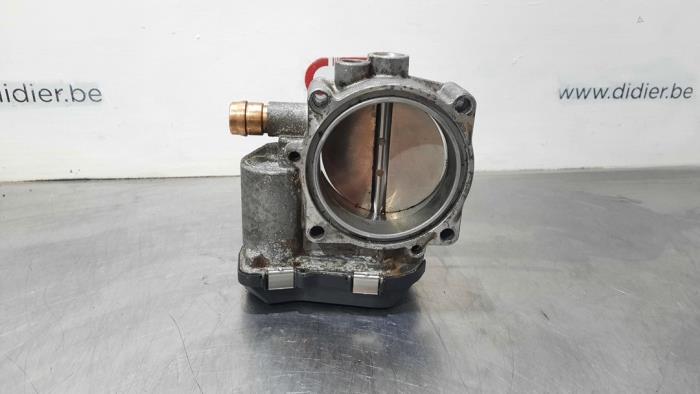Throttle body from a BMW 4 serie (F32) M4 3.0 24V TwinPower Turbo 2015