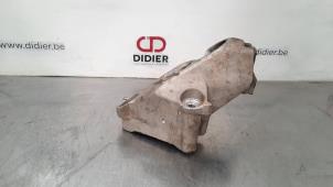 Used Gearbox mount Alfa Romeo Stelvio (949) 2.2d 16V 150 Price € 42,35 Inclusive VAT offered by Autohandel Didier