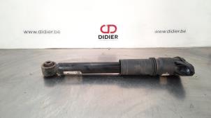 Used Rear shock absorber, left Peugeot 208 II (UB/UH/UP) 1.2 Vti 12V PureTech 100 Price € 48,40 Inclusive VAT offered by Autohandel Didier