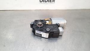 Gebrauchte Schiebedach Motor Landrover Range Rover Sport (LW) 3.0 SDV6 Preis € 181,50 Mit Mehrwertsteuer angeboten von Autohandel Didier