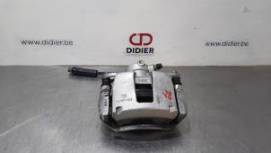 Used Rear brake calliper, right Citroen Jumper (U9) 2.2 Blue HDi 140 Price € 66,55 Inclusive VAT offered by Autohandel Didier