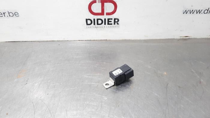 Begagnade Sensor (övriga) Renault Captur II (RJB) 1.0 TCe 12V Pris € 12,10 Inklusive moms erbjuds av Autohandel Didier