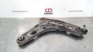 Used Front wishbone, right Opel Vivaro 1.6 CDTi BiTurbo 125 Price € 66,55 Inclusive VAT offered by Autohandel Didier