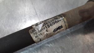 Used Front drive shaft, left Opel Vivaro 1.6 CDTi BiTurbo 125 Price € 181,50 Inclusive VAT offered by Autohandel Didier