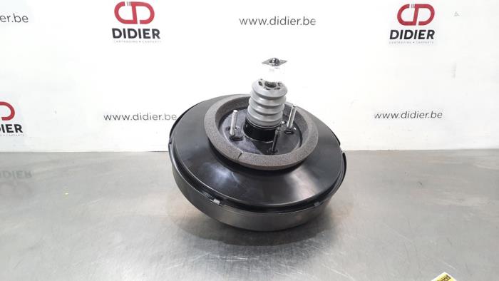 Usagé Servo frein Toyota ProAce 2.0 D-4D 177 16V Worker Prix € 60,50 Prix TTC proposé par Autohandel Didier