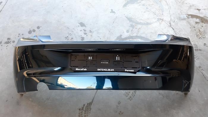 Stoßstange hinten van een BMW 1 serie (F20) 116d 1.6 16V Efficient Dynamics 2013