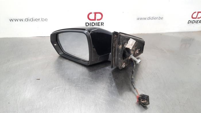 Wing mirror, left from a Volkswagen Polo VI (AW1) 1.6 TDI 16V 95 2019