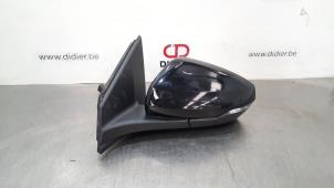 Used Wing mirror, left Volkswagen Polo VI (AW1) 1.6 TDI 16V 95 Price € 96,80 Inclusive VAT offered by Autohandel Didier