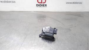 Usagé Clapet chauffage moteur Volkswagen Amarok 3.0 TDI V6 24V 4Motion Prix € 24,20 Prix TTC proposé par Autohandel Didier