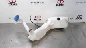 Usagé Réservoir lave-glace avant Volkswagen Amarok 3.0 TDI V6 24V 4Motion Prix € 36,30 Prix TTC proposé par Autohandel Didier