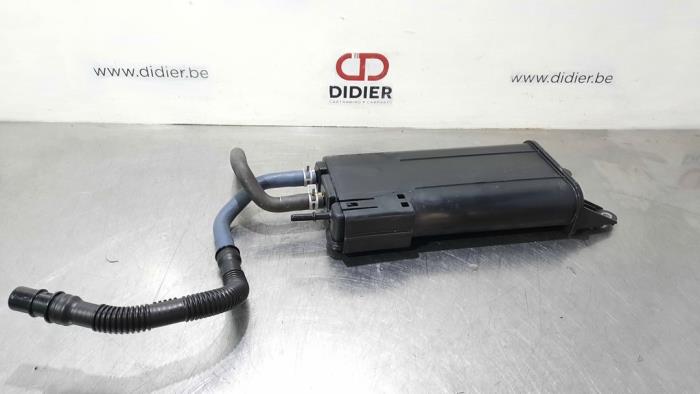 Gebrauchte Kohlenstofffilter Toyota RAV4 (A5) 2.5 Hybrid 16V Preis € 133,10 Mit Mehrwertsteuer angeboten von Autohandel Didier