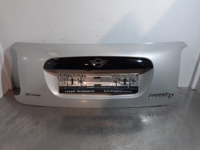 Tylna klapa z MINI Mini Cabrio (F57) 1.5 12V Cooper D 2019