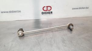 Used Anti-roll bar guide Opel Combo Cargo 1.2 110 Price € 18,15 Inclusive VAT offered by Autohandel Didier