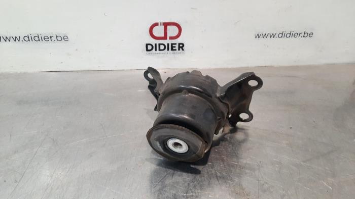 Used Engine mount Honda Jazz (GK/GP) 1.3 -i-VTEC 16V Price € 18,15 Inclusive VAT offered by Autohandel Didier