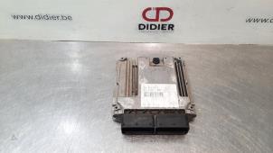 Usados Ordenador de gestión de motor Audi A4 (B9) 2.0 TDI Ultra 16V Precio € 254,10 IVA incluido ofrecido por Autohandel Didier