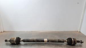 Used Front drive shaft, right Kia Sportage (QL) 1.6 CRDi 16V 136 Price € 254,10 Inclusive VAT offered by Autohandel Didier