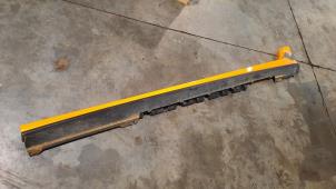 Used Door sill left Renault Megane IV (RFBB) 1.8 TCe 16V RS Trophy Price € 66,55 Inclusive VAT offered by Autohandel Didier