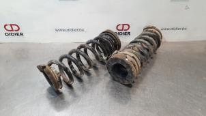 Used Rear coil spring Jaguar F-Pace 2.0 D 180 16V AWD Price € 66,55 Inclusive VAT offered by Autohandel Didier