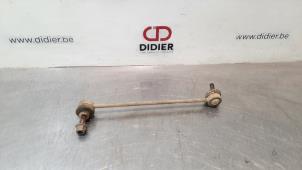 Used Anti-roll bar guide Opel Vivaro Combi 1.6 CDTI Biturbo 125 Price € 18,15 Inclusive VAT offered by Autohandel Didier