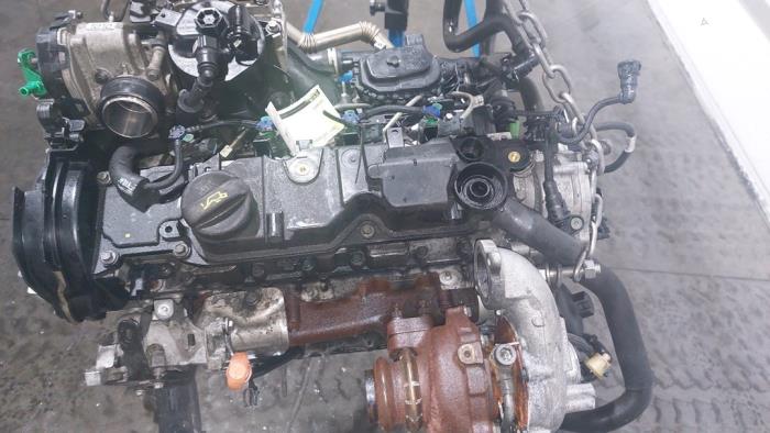 Engine from a Peugeot 508 SW (8E/8U) 1.6 BlueHDI 2017