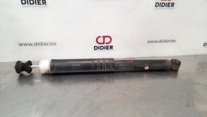 Used Rear shock absorber, right Renault Captur (2R) 1.2 TCE 16V EDC Price € 42,35 Inclusive VAT offered by Autohandel Didier