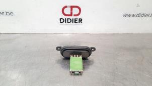 Used Heater resistor Volkswagen Transporter T5 2.0 TDI BlueMotion Price € 24,20 Inclusive VAT offered by Autohandel Didier