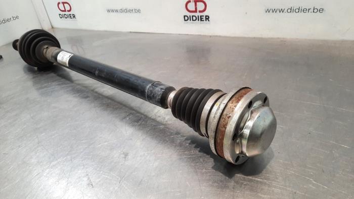 Front drive shaft, right from a Volkswagen Touran (5T1) 2.0 TDI 150 2016