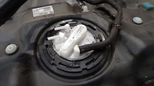 Usados Bomba eléctrica de combustible Hyundai i20 (GBB) 1.0 T-GDI 100 12V Precio € 127,05 IVA incluido ofrecido por Autohandel Didier