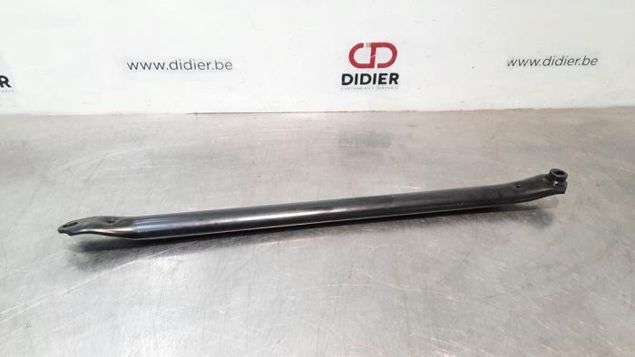 Begagnade Framdelsstöd BMW 5 serie (G30) 520d 2.0 TwinPower Turbo 16V Pris € 18,15 Inklusive moms erbjuds av Autohandel Didier