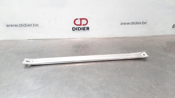 Begagnade Framdelsstöd BMW 5 serie (G30) 520d 2.0 TwinPower Turbo 16V Pris € 18,15 Inklusive moms erbjuds av Autohandel Didier