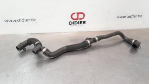 Used Radiator hose BMW X1 (F48) xDrive 25e 1.5 12V TwinPower Turbo Price € 24,20 Inclusive VAT offered by Autohandel Didier