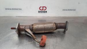 Used Exhaust front section Kia Venga 1.6 CVVT 16V Price € 54,45 Inclusive VAT offered by Autohandel Didier