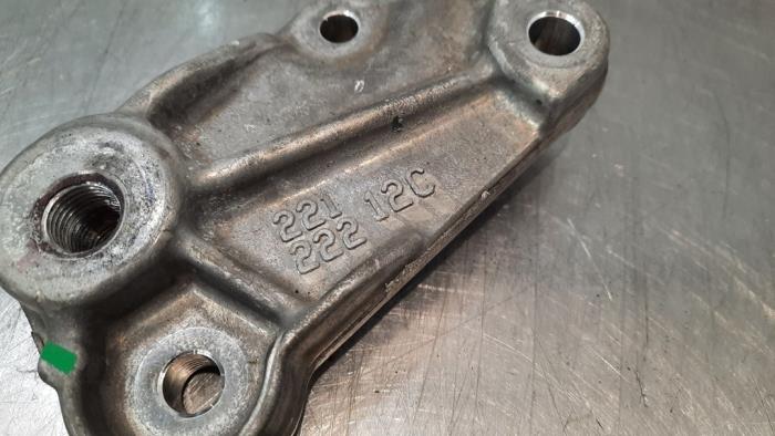 Engine mount from a Peugeot Partner (GC/GF/GG/GJ/GK) 1.6 BlueHDI 75 2018