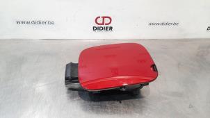 Gebrauchte Tankklappe Citroen C3 (SX/SW) 1.2 Vti 12V PureTech Preis € 36,30 Mit Mehrwertsteuer angeboten von Autohandel Didier
