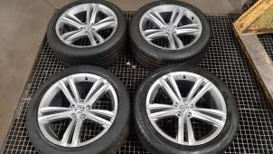 Used Set of wheels + tyres Volkswagen Tiguan (AD1) 2.0 TDI 16V BlueMotion Techn.SCR 4Motion Price € 1.270,50 Inclusive VAT offered by Autohandel Didier