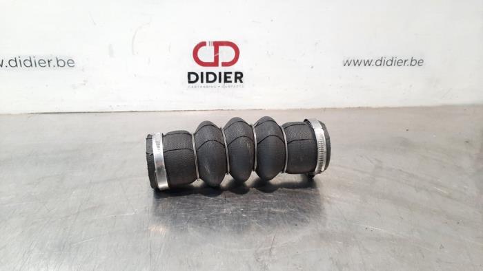 Gebrauchte Intercooler Schlauch Citroen Berlingo 1.6 BlueHDI 100 Preis € 18,15 Mit Mehrwertsteuer angeboten von Autohandel Didier