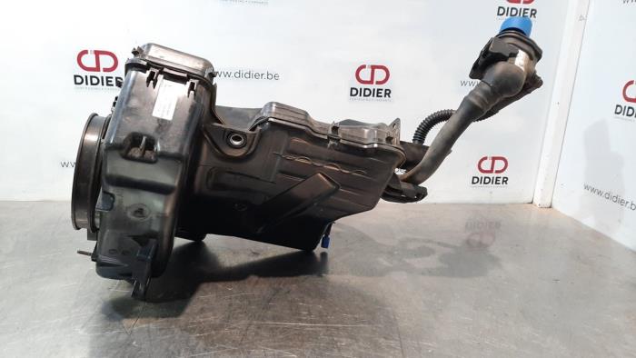 Adblue Tank from a Seat Ibiza V (KJB) 1.6 TDI 95 2018