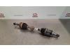 Front drive shaft, left from a Toyota Auris (E18), 2012 / 2019 1.8 16V Hybrid, Hatchback, 4-dr, Electric Petrol, 1.798cc, 100kW (136pk), FWD, 2ZRFXE, 2012-10 / 2019-03, ZWE186L-DH; ZWE186R-DH 2021