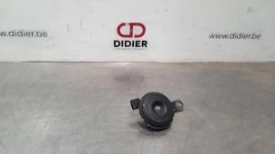 Used Alarm siren Toyota Auris (E18) 1.8 16V Hybrid Price € 30,25 Inclusive VAT offered by Autohandel Didier