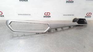 Used Dashboard decoration strip BMW 3 serie (G20) 316d 2.0 TwinPower Turbo 16V Price € 60,50 Inclusive VAT offered by Autohandel Didier
