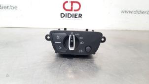 Usados Interruptor faro lhv Audi Q5 (FYB/FYG) 2.0 TDI 16V Quattro Precio € 66,55 IVA incluido ofrecido por Autohandel Didier
