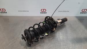 Used Fronts shock absorber, left Opel Crossland/Crossland X 1.2 12V Price € 127,05 Inclusive VAT offered by Autohandel Didier