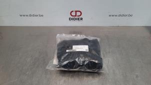 Used Luggage net Mercedes E (W213) E-220d 2.0 Turbo 16V 4-Matic Price € 30,25 Inclusive VAT offered by Autohandel Didier