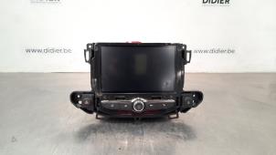 Used Navigation display Opel Crossland/Crossland X 1.2 Turbo 12V Price € 254,10 Inclusive VAT offered by Autohandel Didier