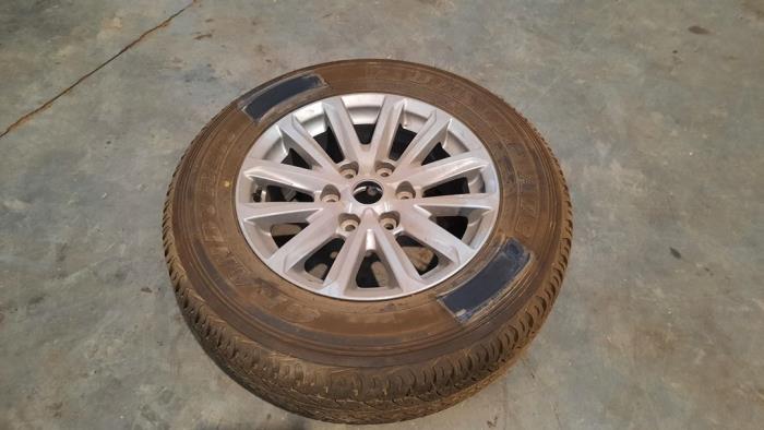 Spare wheel from a Mitsubishi L-200 2.4 Clean Diesel 4WD 2018